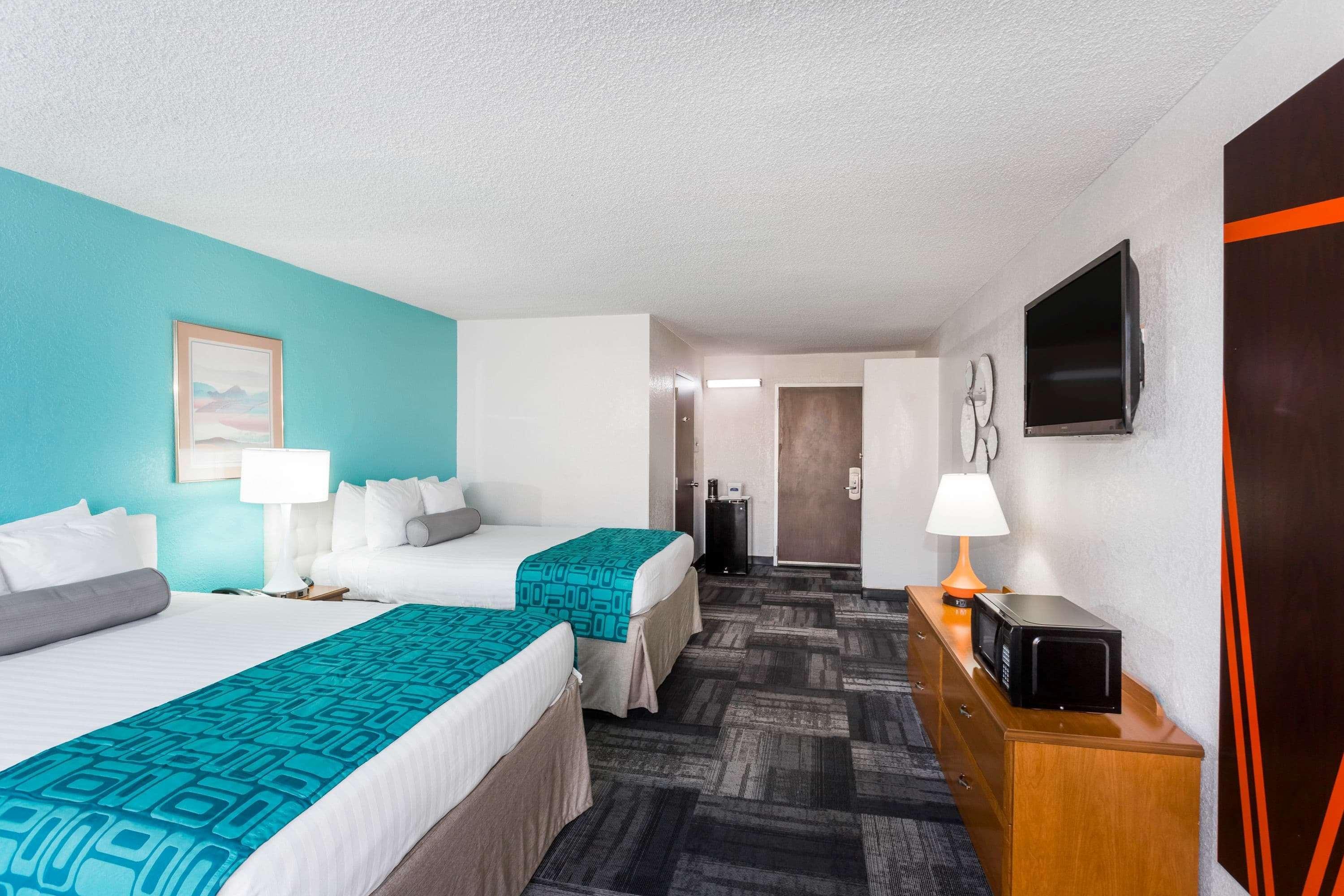 Howard Johnson By Wyndham Winter Haven Fl Exterior foto